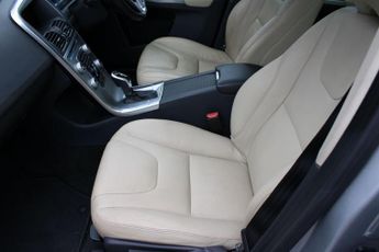 Volvo XC60 2.0 D4 SE Nav Auto Euro 6 (s/s) 5dr