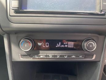 Volkswagen Polo 1.2 TSI BlueMotion Tech SE DSG Euro 6 (s/s) 5dr