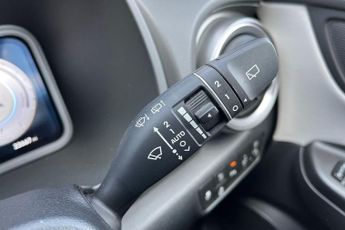 Hyundai KONA 150kW Ultimate 64kWh 5dr Auto