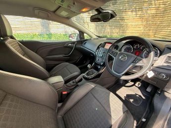 VAUXHALL ASTRA GTC 1.6 CDTi ecoFLEX SRi Coupe 3dr Diesel Manual Euro 6 (s/s) (110 p