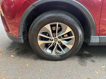 Toyota RAV4 2.5 VVT-h Icon Tech CVT Euro 6 (s/s) 5dr