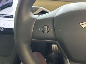 Tesla Model Y (Dual Motor) Performance SUV 5dr Electric Auto 4WDE (426 bhp)