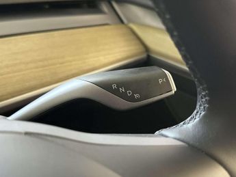 Tesla Model Y (Dual Motor) Performance SUV 5dr Electric Auto 4WDE (426 bhp)
