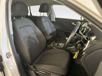 Audi Q2 1.0 TFSI 30 Technik SUV 5dr Petrol Manual Euro 6 (s/s) (110 ps)