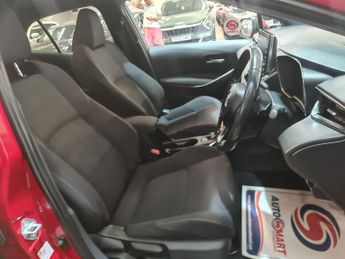 Toyota Corolla 2.0 VVT-h Design CVT Euro 6 (s/s) 5dr