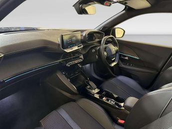 Peugeot E-2008 50kWh GT SUV 5dr Electric Auto (136 ps)