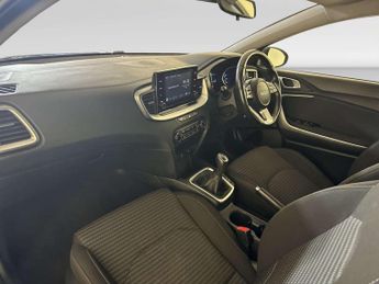 Kia Ceed 1.5 T-GDi 2 Hatchback 5dr Petrol Manual Euro 6 (s/s) Non-ADAP (1
