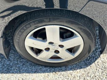 Toyota AYGO 1.0 VVT-i Ice MultiMode Euro 5 5dr