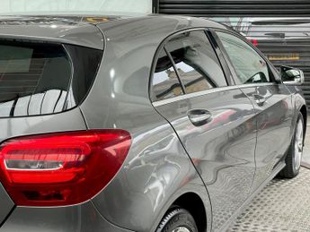 Mercedes-Benz A Class 1.5 A180d Sport (Executive) 7G-DCT Euro 6 (s/s) 5dr
