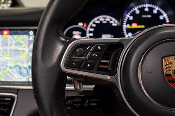 Porsche Panamera 2.9 V6 E-Hybrid 14kWh 4 10 Years Edition Saloon PDK 4WD Euro 6 (