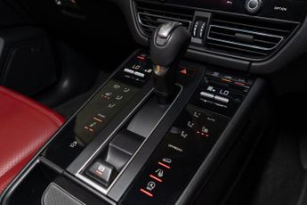 Porsche Macan 2.9T V6 S PDK 4WD Euro 6 (s/s) 5dr