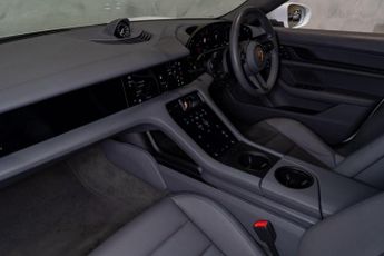 Porsche Taycan Performance Plus 93.4kWh Sport Turismo Auto RWD 5dr (11kW Charge
