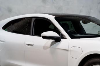 Porsche Taycan Performance Plus 93.4kWh Sport Turismo Auto RWD 5dr (11kW Charge