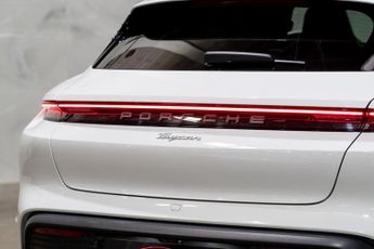 Porsche Taycan Performance Plus 93.4kWh Sport Turismo Auto RWD 5dr (11kW Charge