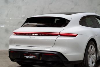 Porsche Taycan Performance Plus 93.4kWh Sport Turismo Auto RWD 5dr (11kW Charge