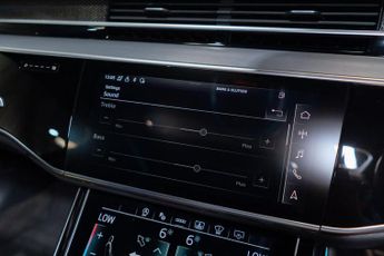 Audi S8 4.0 TFSI V8 Vorsprung Saloon 4dr Petrol Tiptronic quattro Euro 6