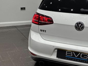 Volkswagen Golf 2.0 TSI BlueMotion Tech GTI DSG Euro 6 (s/s) 5dr