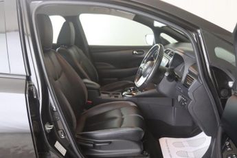 Nissan Leaf 39kWh Tekna Auto 5dr