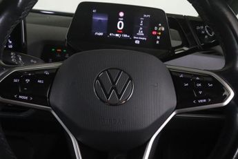Volkswagen ID.3 Pure Performance 45kWh Life Auto 5dr