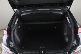 Hyundai KONA 39kWh SE Connect Auto 5dr (10.5kW Charger)