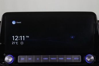 Hyundai KONA 39kWh SE Connect Auto 5dr (10.5kW Charger)
