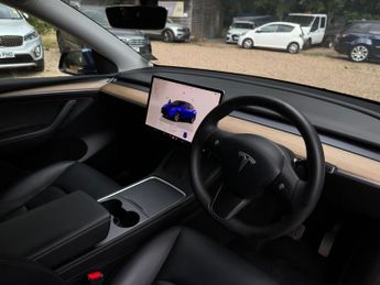 Tesla Model Y (Dual Motor) Long Range Auto 4WDE 5dr