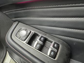 MG MG HS 1.5 T-GDI 16.6kWh Trophy Auto Euro 6 (s/s) 5dr