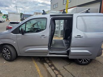 Citroen Berlingo 1.5 BlueHDi 1000 Driver M EAT8 SWB Euro 6 (s/s) 5dr