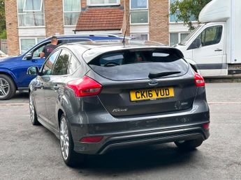 Ford Focus 1.0T EcoBoost Zetec S Euro 6 (s/s) 5dr