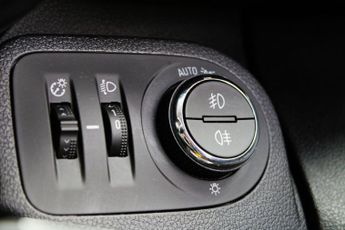Vauxhall Combo Life Electric 50kWh Ultimate XL MPV Auto 5dr (11kW Charger)
