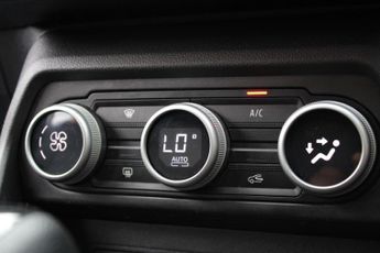 Dacia Jogger 1.6 Hybrid EXTREME Auto Euro 6 (s/s) 5dr