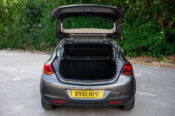 Vauxhall Astra 1.7 CDTi ecoFLEX 99g SRi Euro 5 (s/s) 5dr