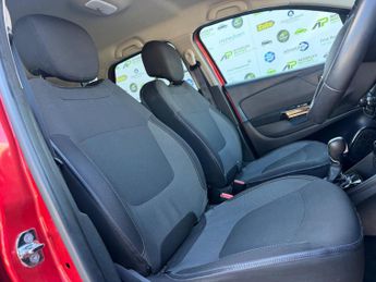 Renault Captur 1.5 dCi ENERGY Dynamique S Nav Auto Euro 6 (s/s) 5dr