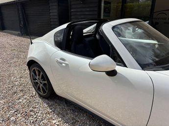 Mazda MX-5 RF 2.0 SKYACTIV-G Sport Nav Convertible 2dr Petrol Auto Euro 6 (160