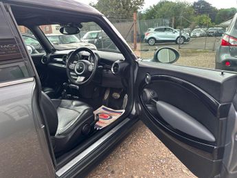 MINI Clubman 1.6 Cooper S Steptronic Euro 4 5dr