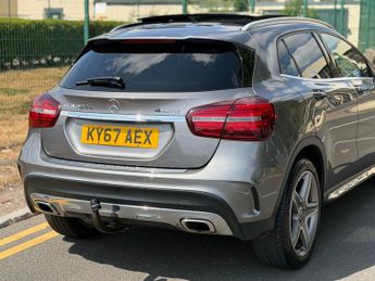 Mercedes-Benz GLA 2.1 GLA220d AMG Line (Premium Plus) 7G-DCT 4MATIC Euro 6 (s/s) 5
