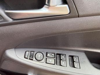 Hyundai TUCSON 1.6 T-GDi SE Nav DCT Euro 6 (s/s) 5dr