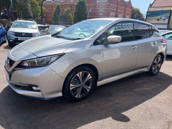 Nissan Leaf 40kWh N-Connecta Auto 5dr