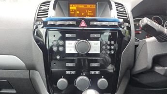 Vauxhall Zafira 1.9 CDTi Elite Auto Euro 4 5dr