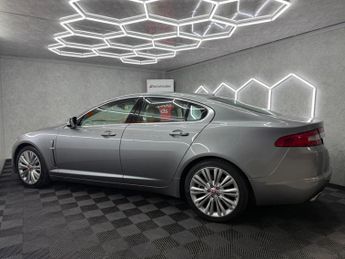Jaguar XF 3.0d V6 Premium Luxury Auto Euro 5 4dr