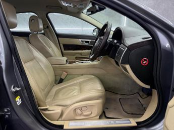 Jaguar XF 3.0d V6 Premium Luxury Auto Euro 5 4dr