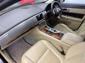 Jaguar XF 3.0d V6 Premium Luxury Auto Euro 5 4dr
