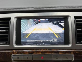 Jaguar XF 3.0d V6 Premium Luxury Auto Euro 5 4dr