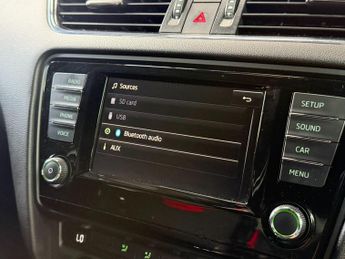 Skoda Octavia 2.0 TDI vRS DSG Euro 6 (s/s) 5dr (SNav)