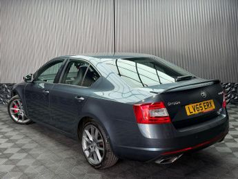 Skoda Octavia 2.0 TDI vRS DSG Euro 6 (s/s) 5dr (SNav)