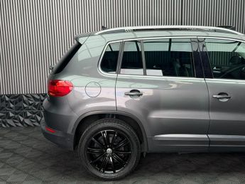 Volkswagen Tiguan 2.0 TDI BlueMotion Tech Match Edition DSG 4WD Euro 6 (s/s) 5dr