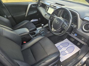 Toyota RAV4 2.5 VVT-h Design CVT 4WD Euro 6 (s/s) 5dr