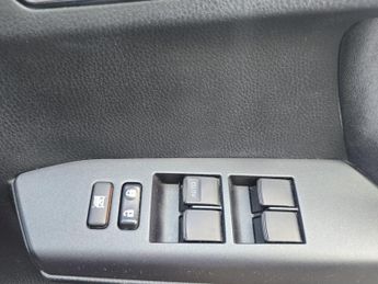 Toyota RAV4 2.5 VVT-h Design CVT 4WD Euro 6 (s/s) 5dr