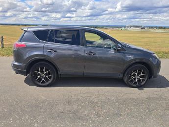 Toyota RAV4 2.5 VVT-h Design CVT 4WD Euro 6 (s/s) 5dr