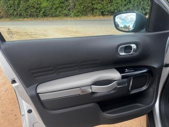 Citroen C4 Cactus 1.2 PureTech Flair Euro 6 (s/s) 5dr
